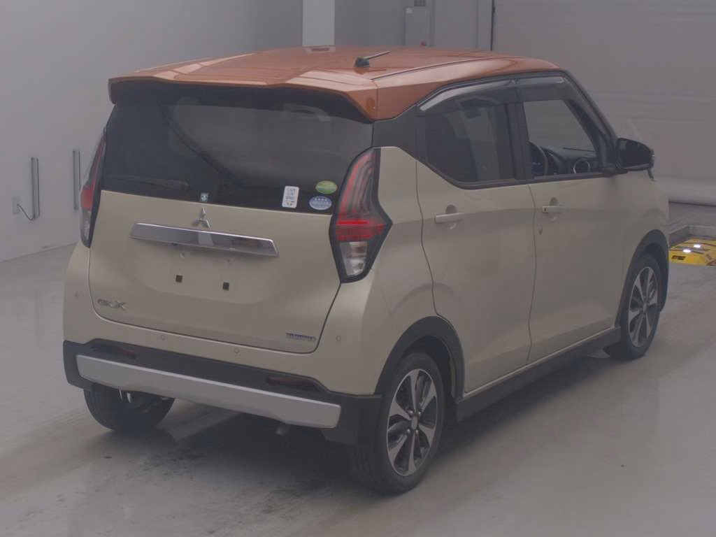 MITSUBISHI EK X