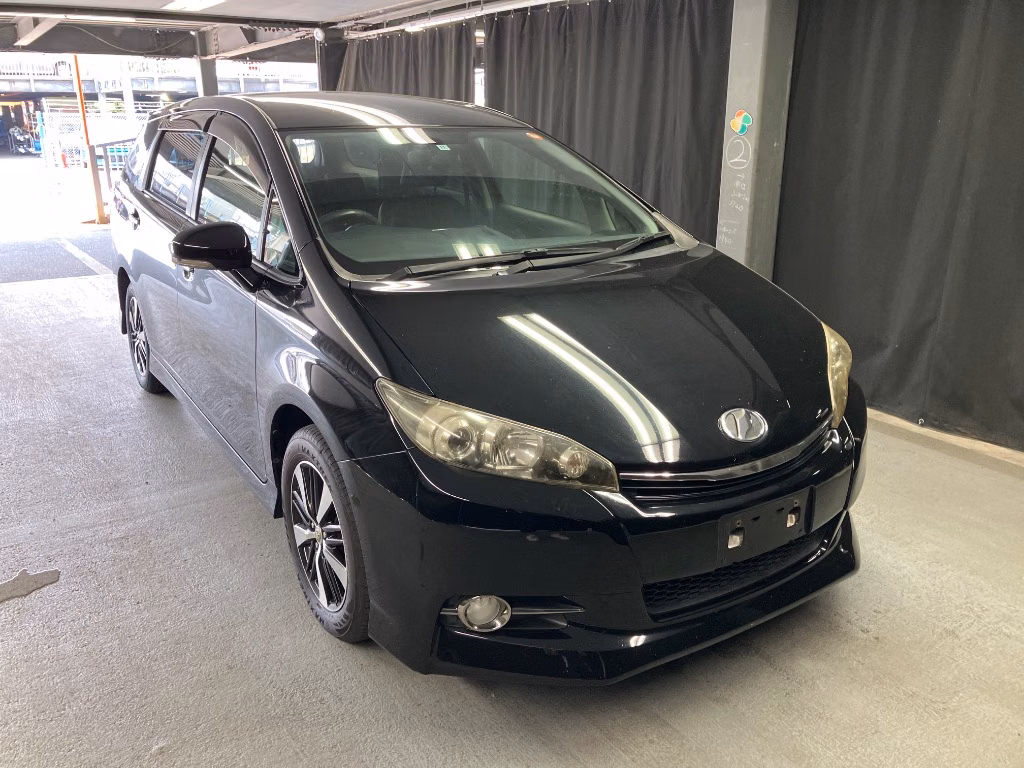 TOYOTA WISH