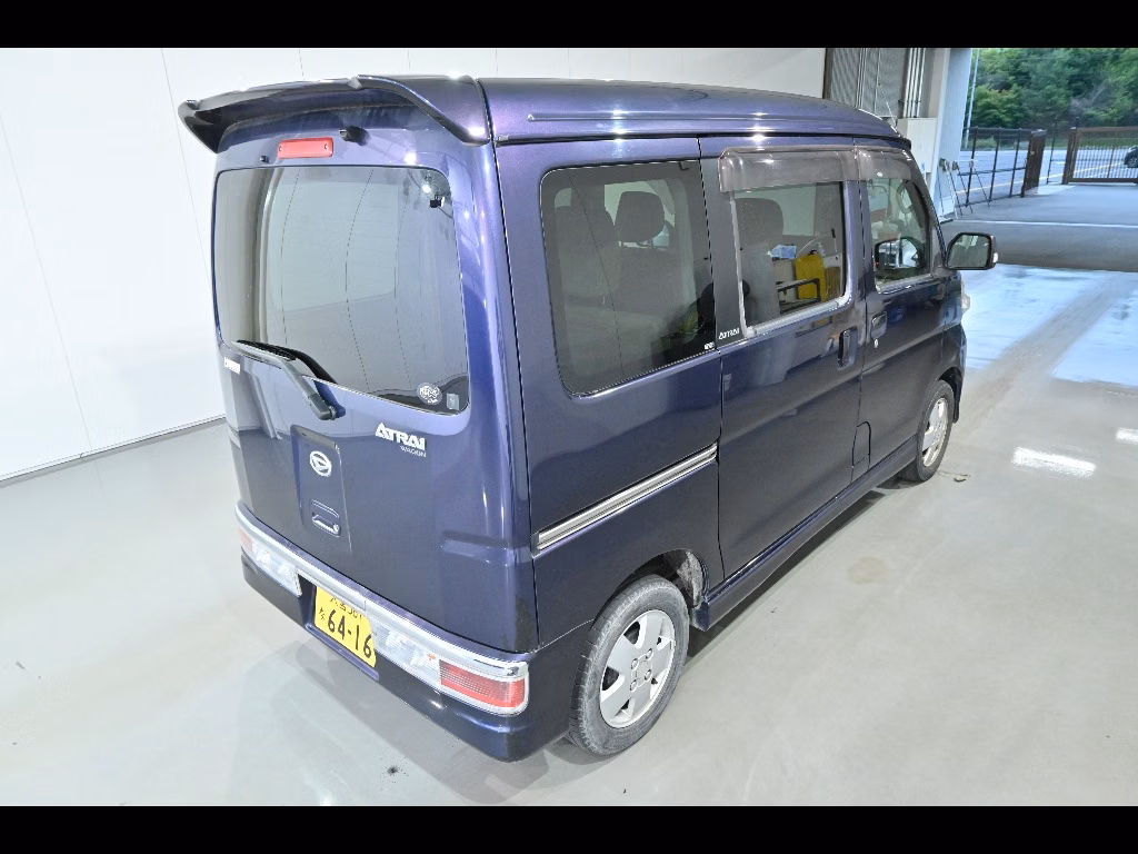 DAIHATSU ATRAI
