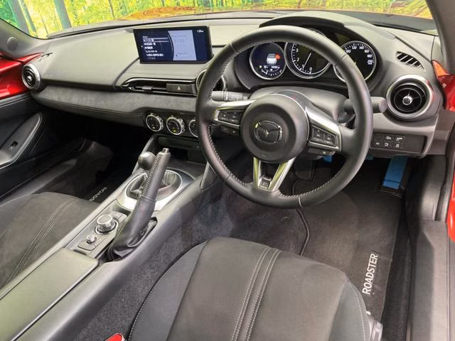 MAZDA ROADSTER