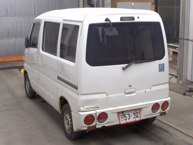 MITSUBISHI MINICAB