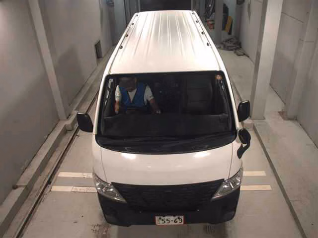 NISSAN NV350 CARAVAN