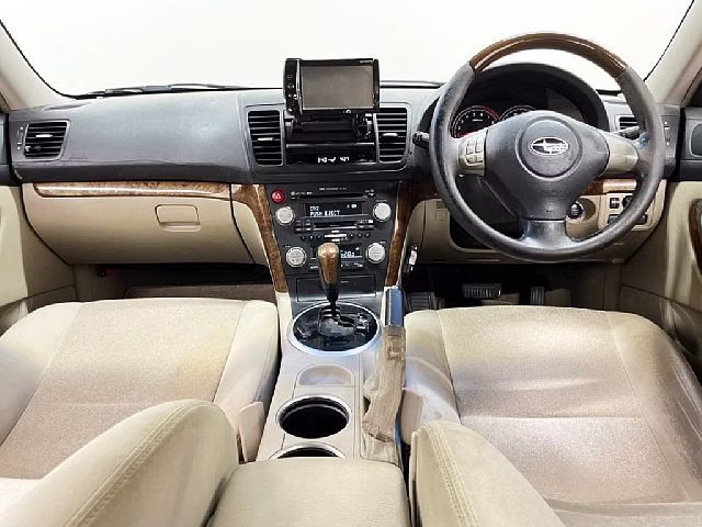 SUBARU LEGACY