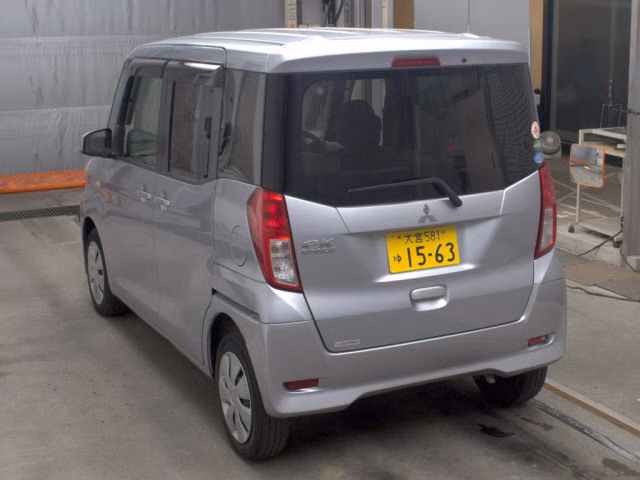 MITSUBISHI EK SPACE