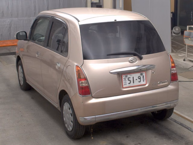 DAIHATSU MIRA GINO