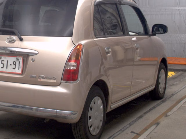 DAIHATSU MIRA GINO