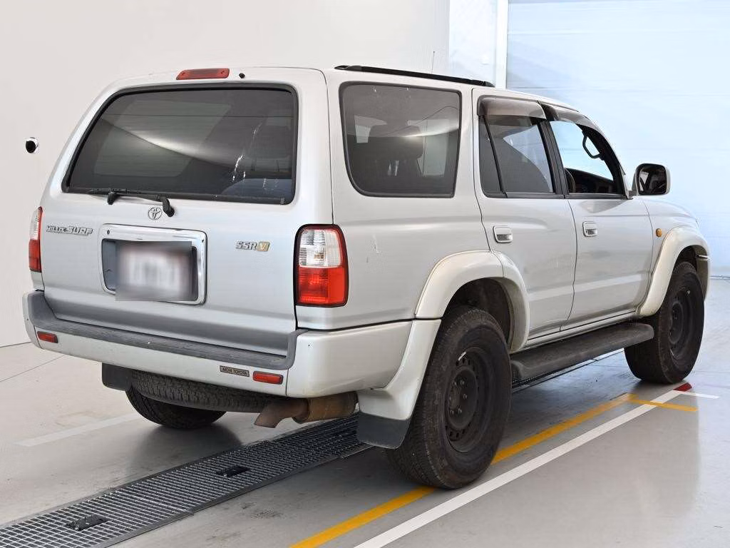 TOYOTA HILUX SURF