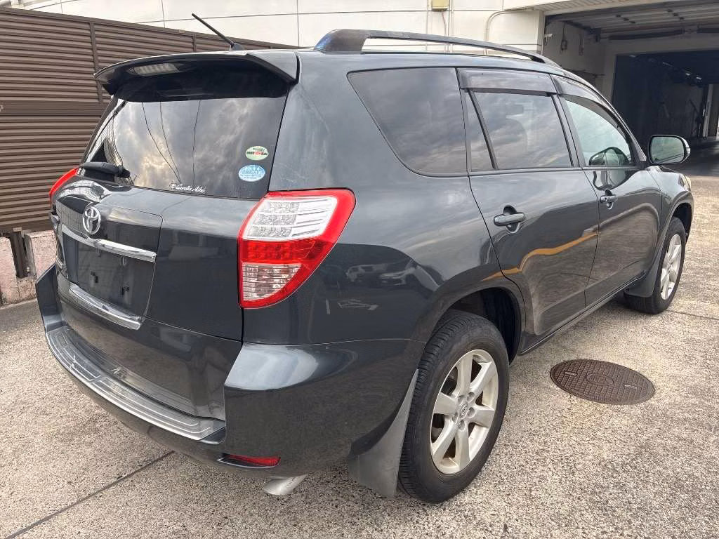 TOYOTA VANGUARD