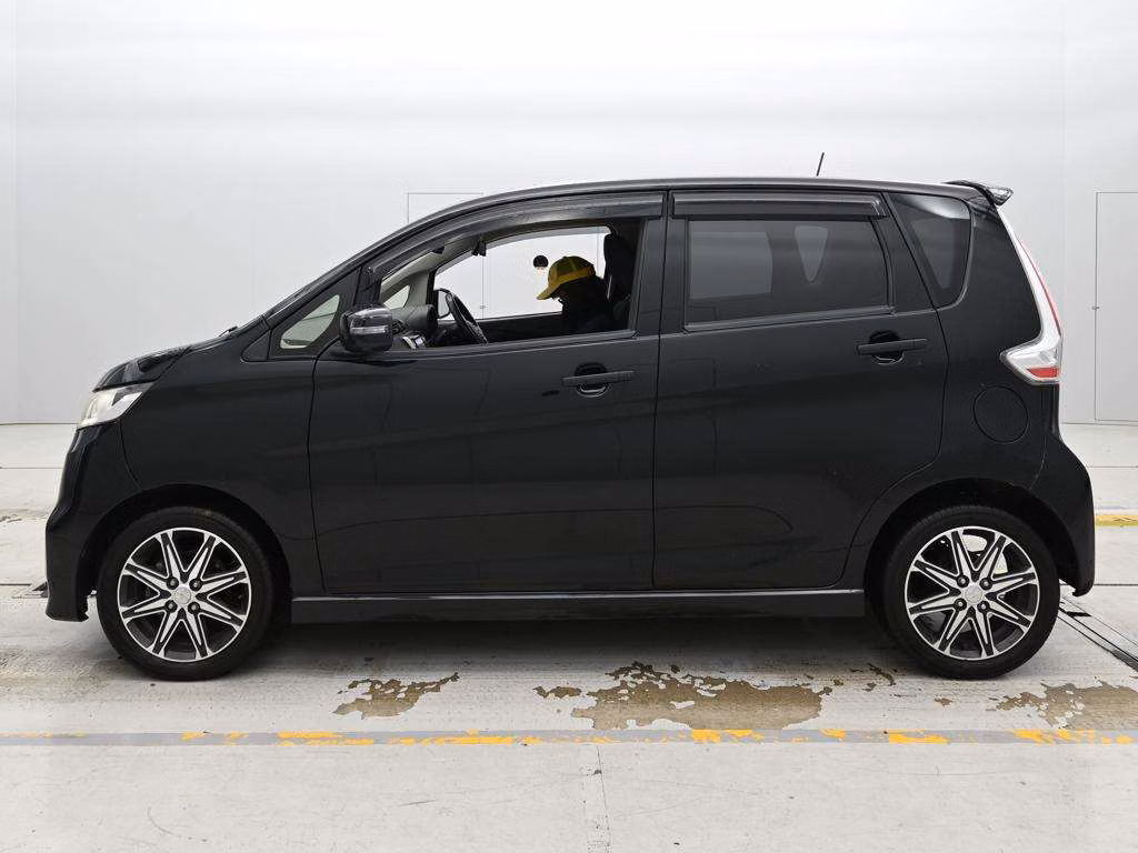 MITSUBISHI EK CUSTOM