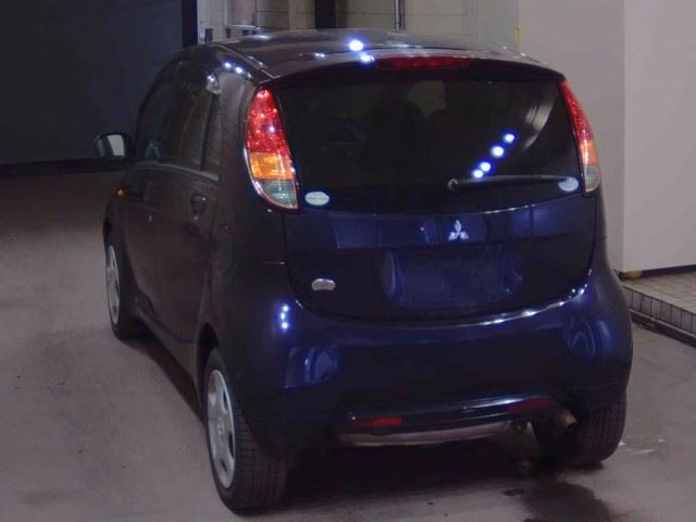 MITSUBISHI I