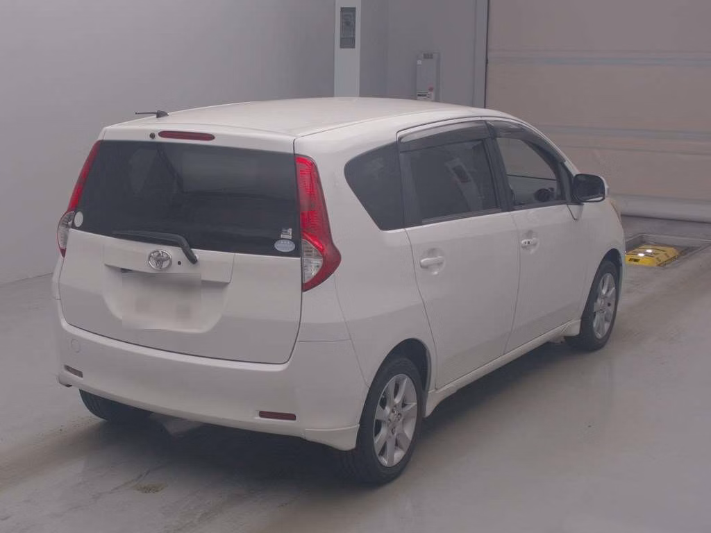 TOYOTA PASSO SETTE