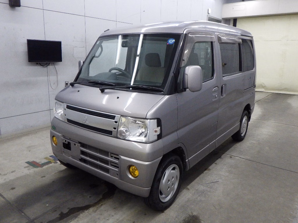 MITSUBISHI TOWN BOX
