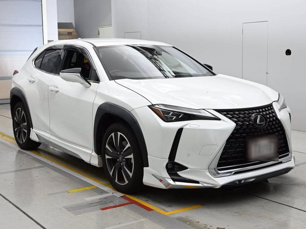 LEXUS UX200