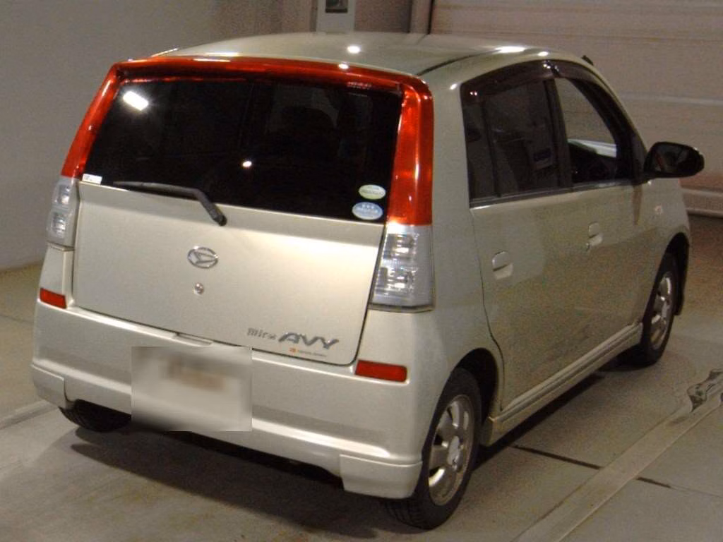 DAIHATSU MIRA AVY