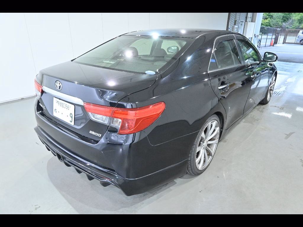TOYOTA MARK X