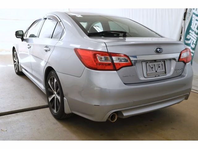 SUBARU LEGACY B4