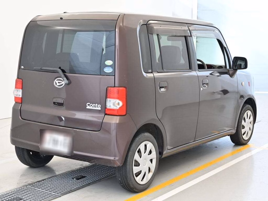DAIHATSU MOVE CONTE