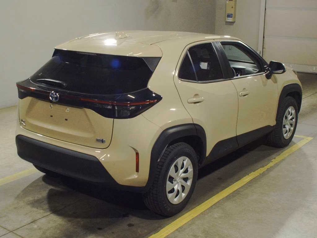 TOYOTA YARIS CROSS
