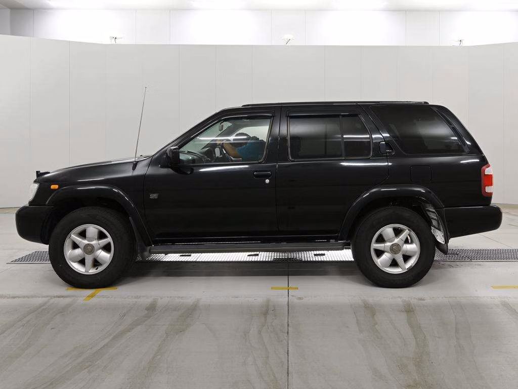 NISSAN TERRANO