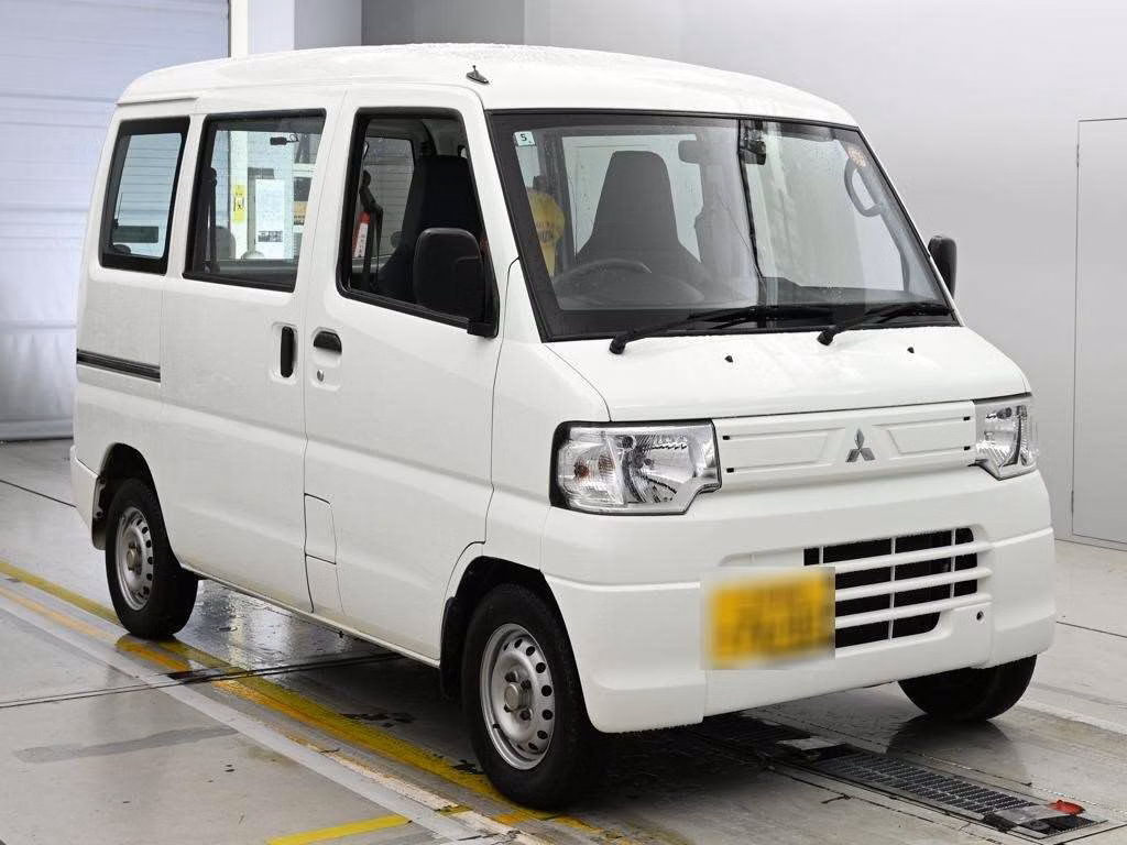 MITSUBISHI MINICAB