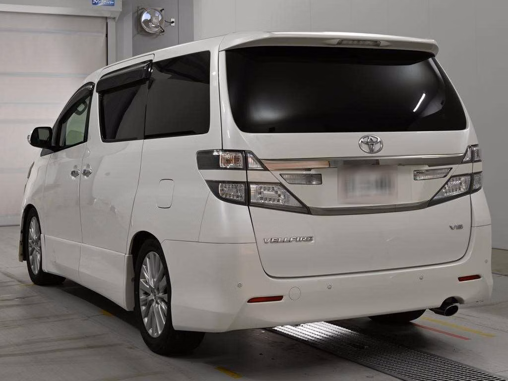 TOYOTA VELLFIRE