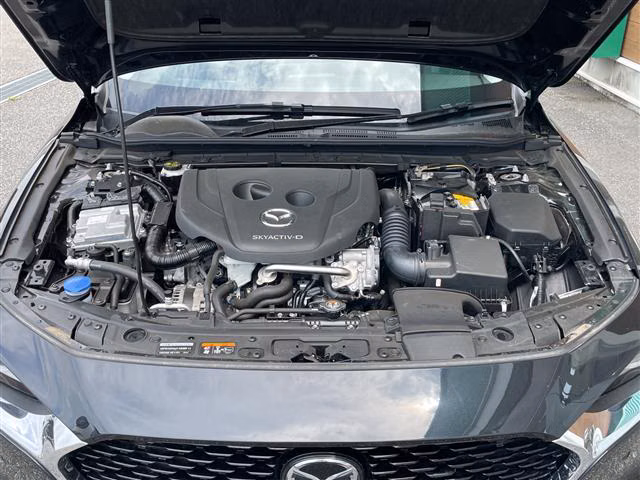 MAZDA MAZDA3