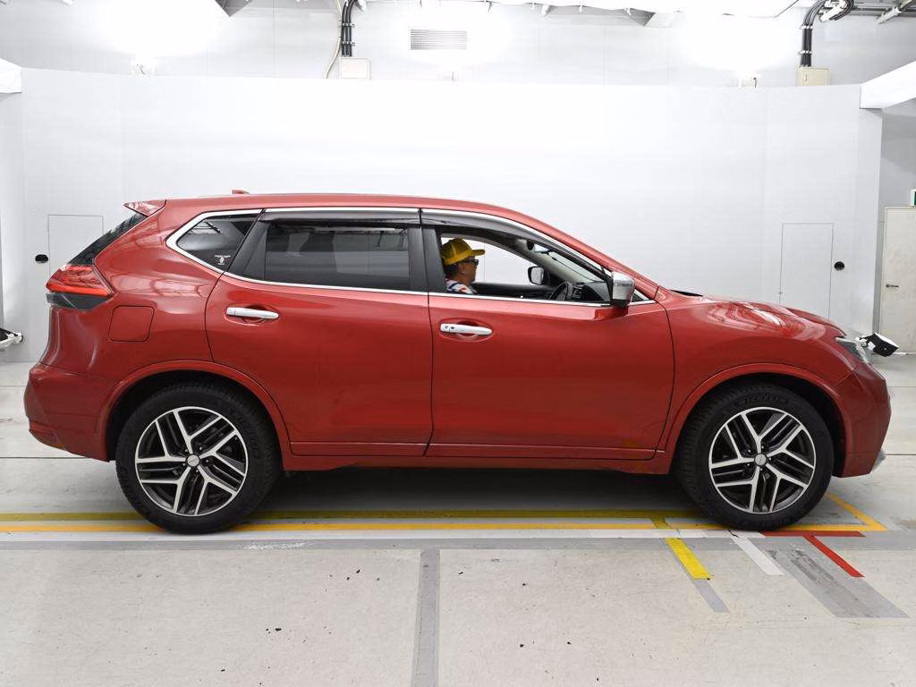 NISSAN X-TRAIL