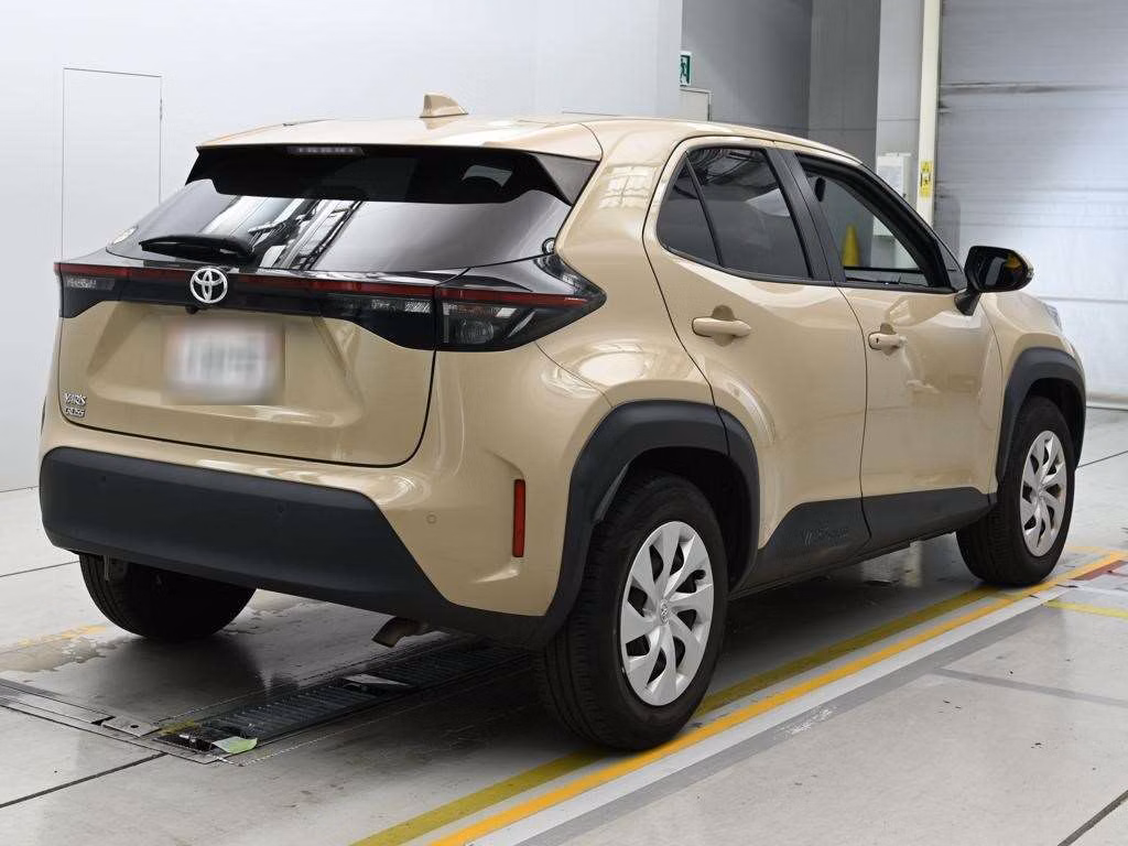 TOYOTA YARIS CROSS