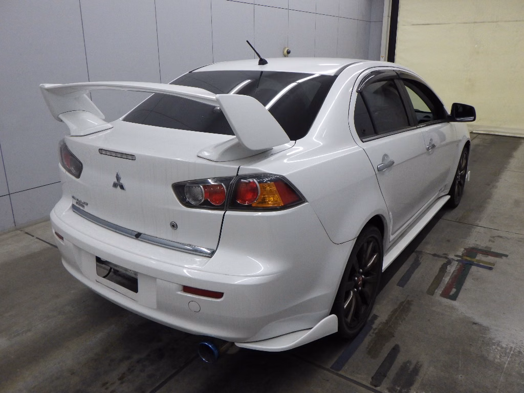 MITSUBISHI GALANT FORTIS