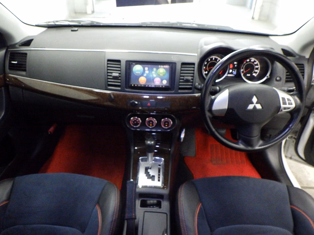 MITSUBISHI GALANT FORTIS