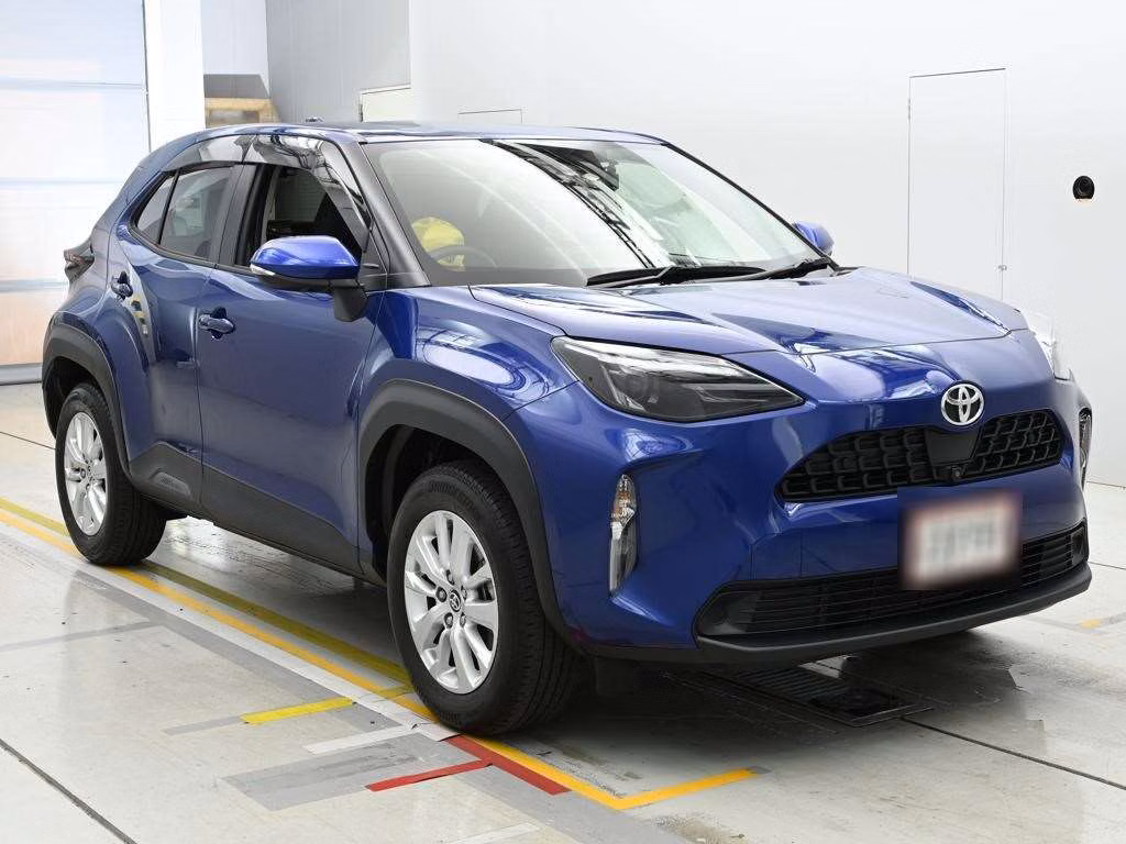 TOYOTA YARIS CROSS