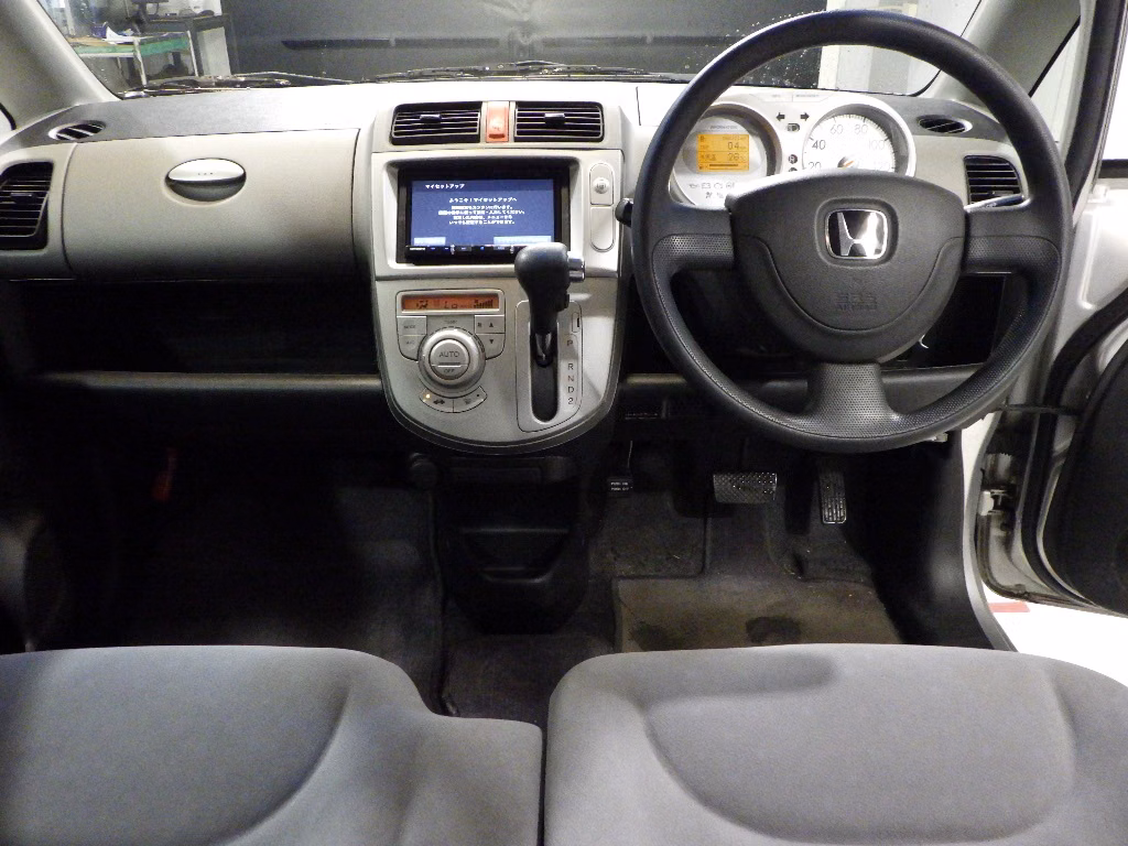 HONDA LIFE