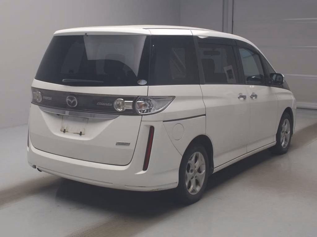 MAZDA BIANTE