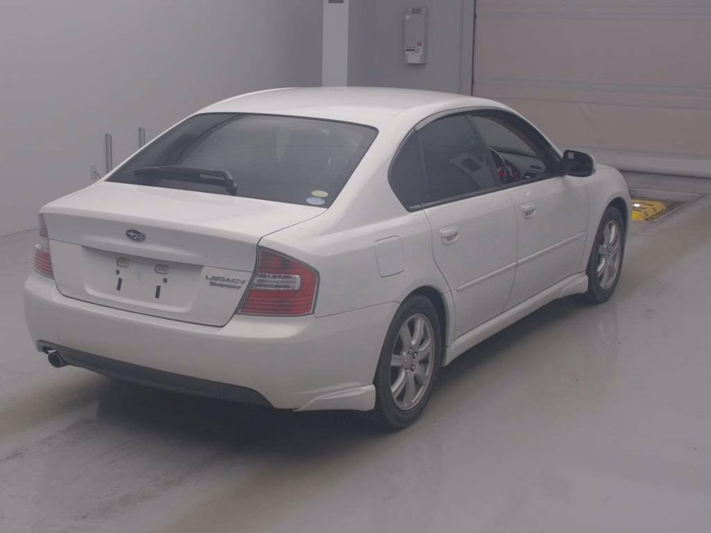 SUBARU LEGACY B4