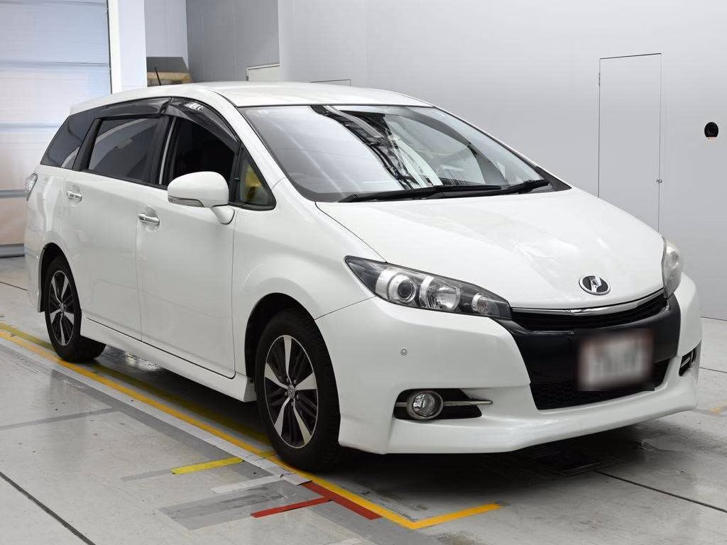 TOYOTA WISH