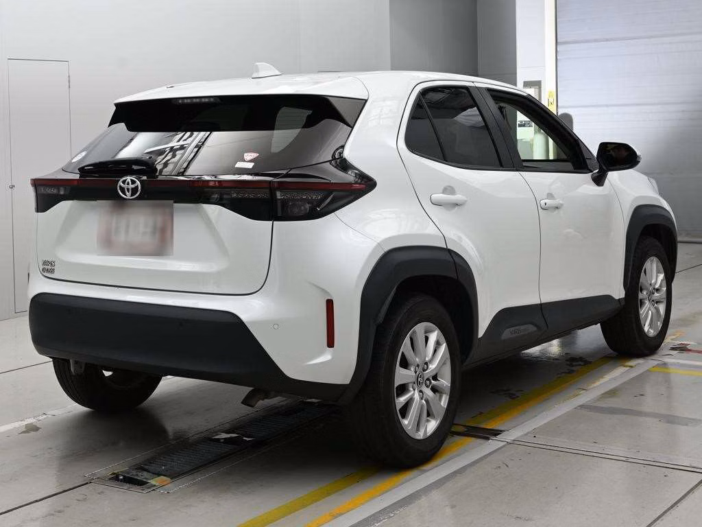 TOYOTA YARIS CROSS