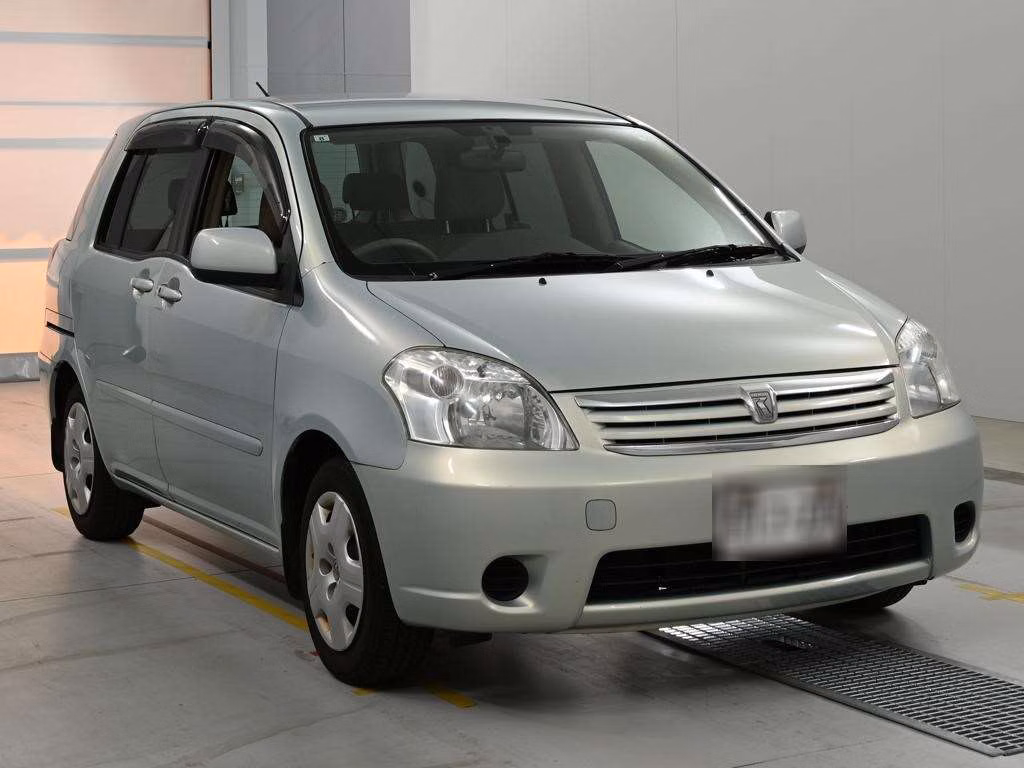 TOYOTA RAUM
