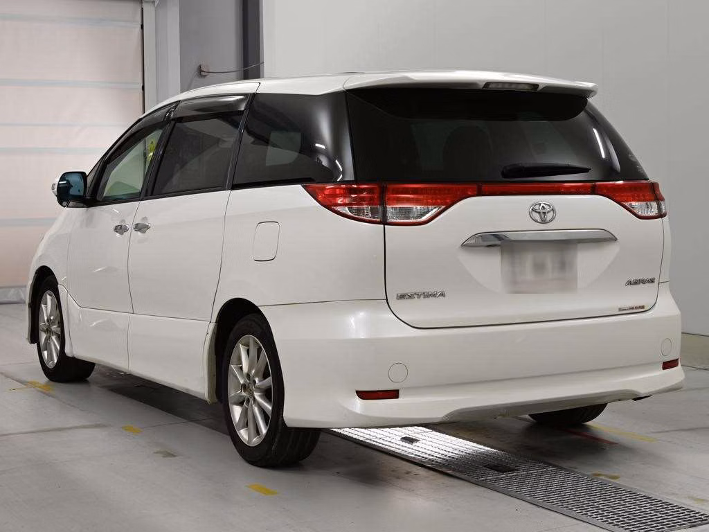 TOYOTA ESTIMA