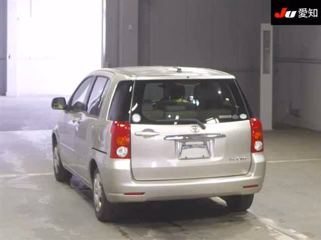 TOYOTA RAUM