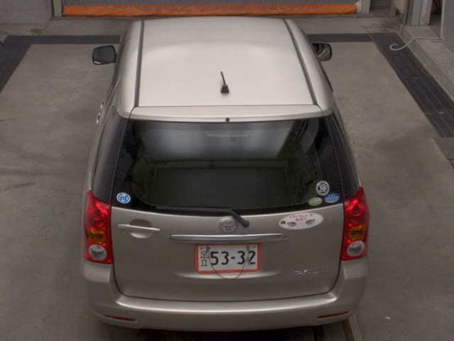 TOYOTA RAUM