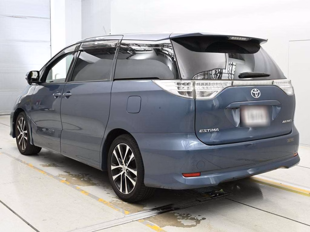 TOYOTA ESTIMA