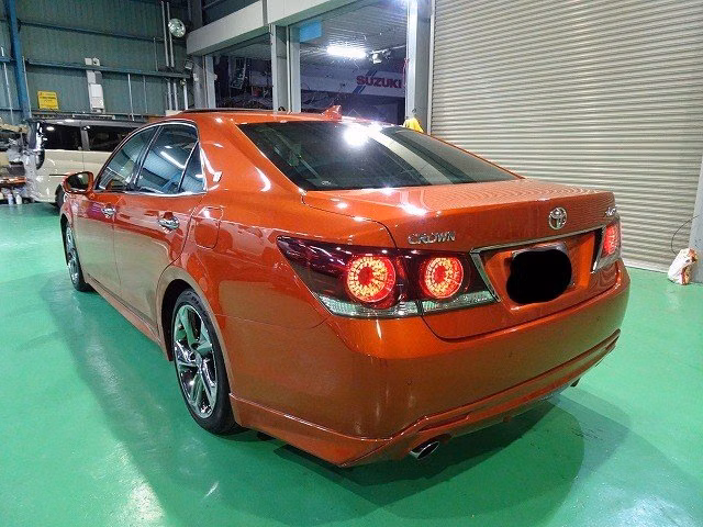 TOYOTA CROWN