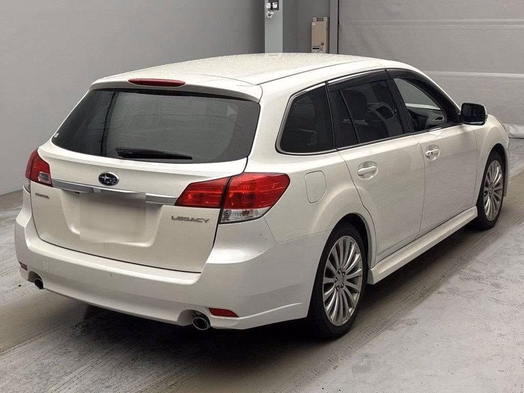 SUBARU LEGACY