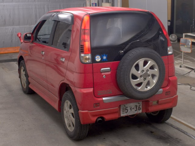 DAIHATSU TERIOS KID