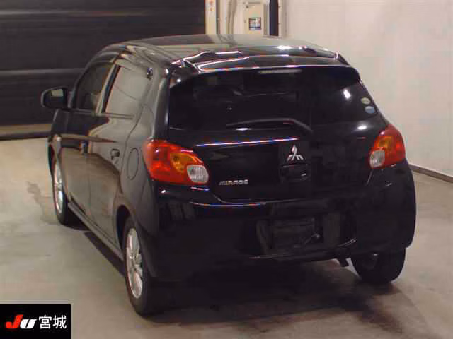 MITSUBISHI MIRAGE