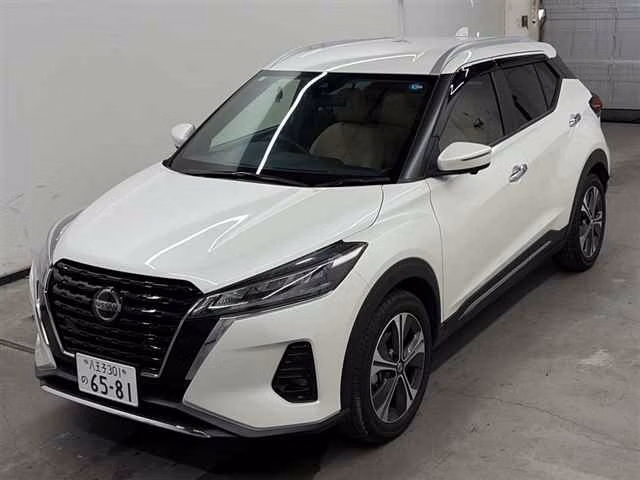 NISSAN KICKS