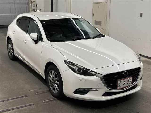 MAZDA AXELA