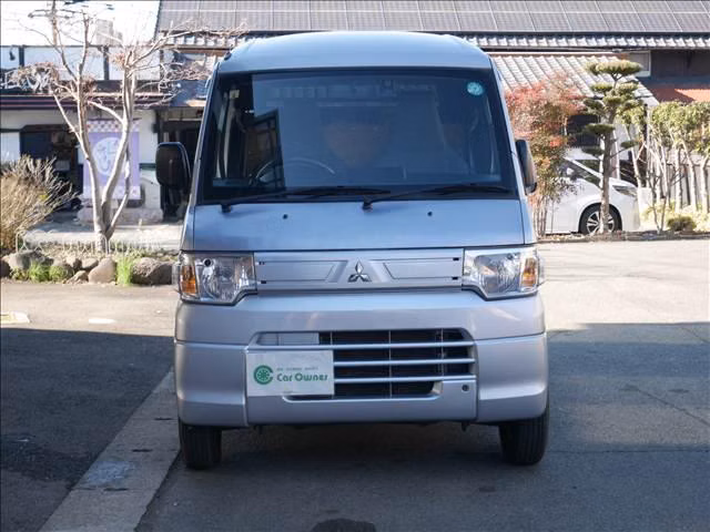 MITSUBISHI MINICAB