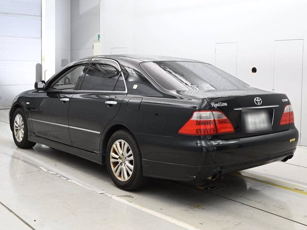 TOYOTA CROWN