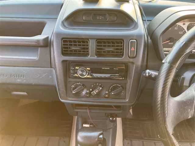 MITSUBISHI PAJERO MINI